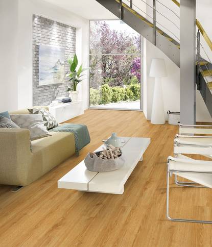 PVC-freier Designboden Holzoptik offenes Wohnzimmer ECO1231